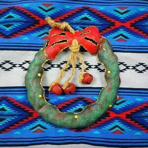 Vtg 1990s Metal Green Wreath & Bells Christmas Ornament RUSTIC Western Farmhouse